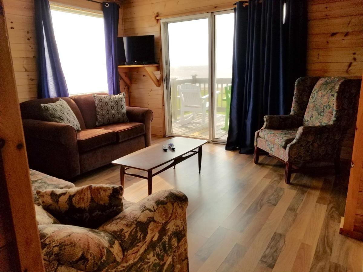 Blue Spruces Cottages Hampton Esterno foto
