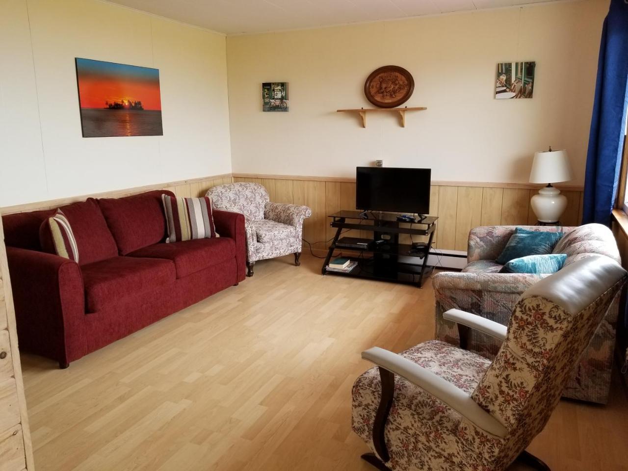 Blue Spruces Cottages Hampton Esterno foto